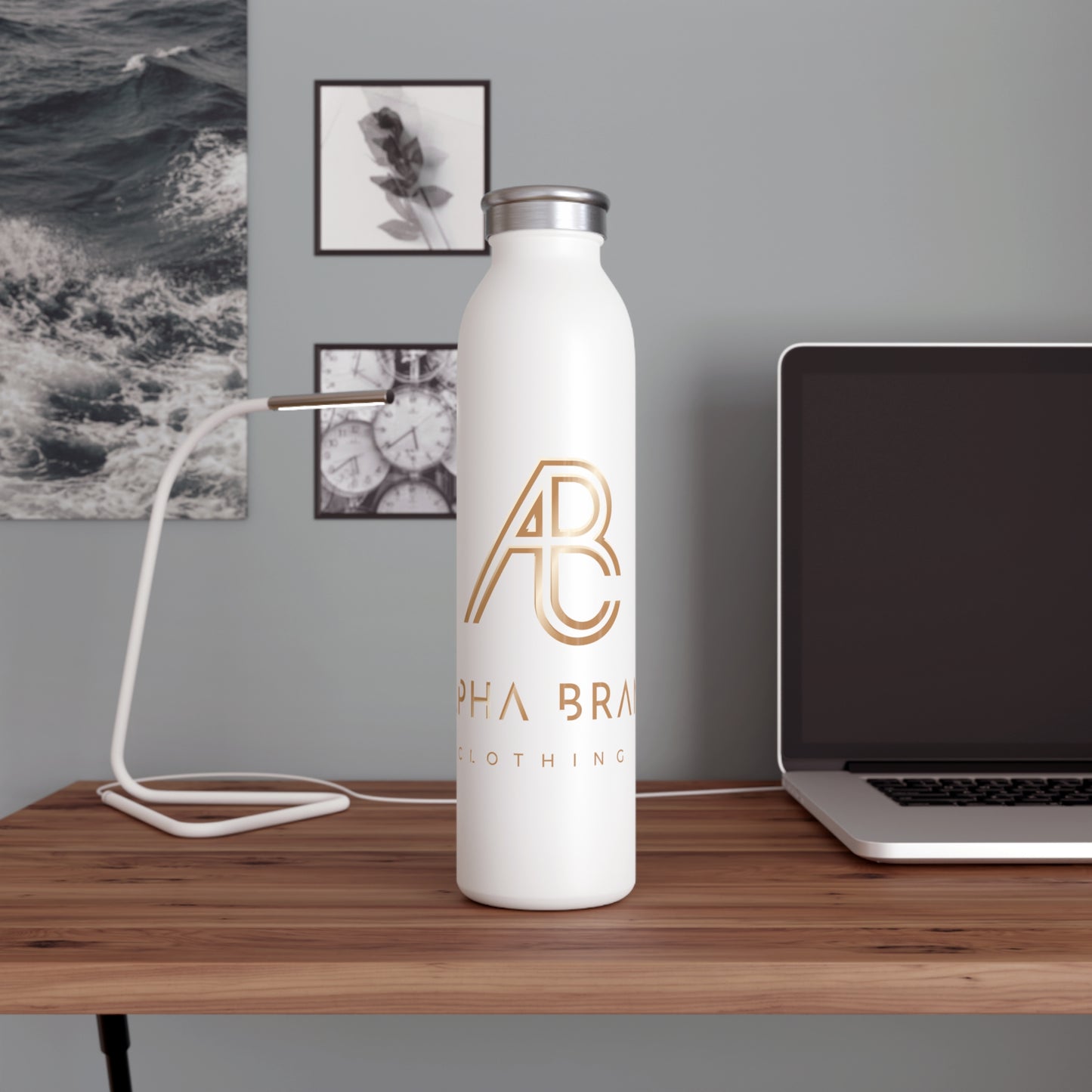 Sleek Insulated Water Bottle - Stylish Hydration
